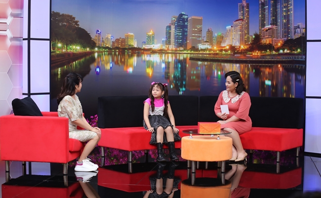 Ốc Thanh Vân khâm phục người vợ nỗ lực 9 năm nuôi chồng bạo bệnh