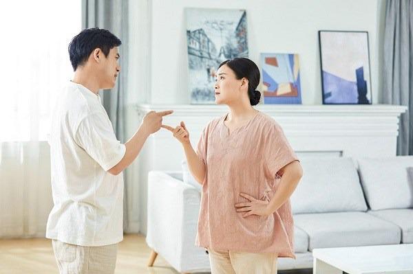 Đàn ông độc hại thường có 6 biểu hiện ít ai ngờ tới, đôi khi nhận ra thì đã muộn