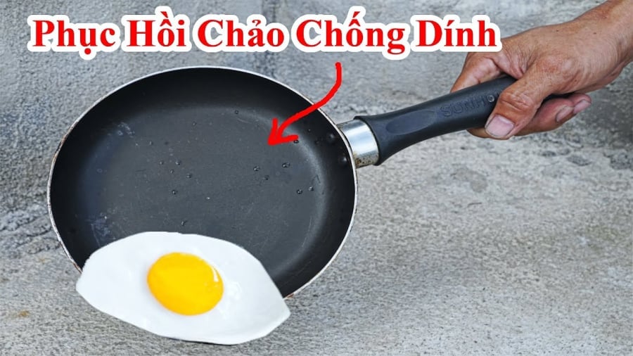 Chảo mất sạch chống dính đừng vội vứt đi: Thả gia vị này vào, rán thứ gì cũng giòn tan, dùng như chảo mới